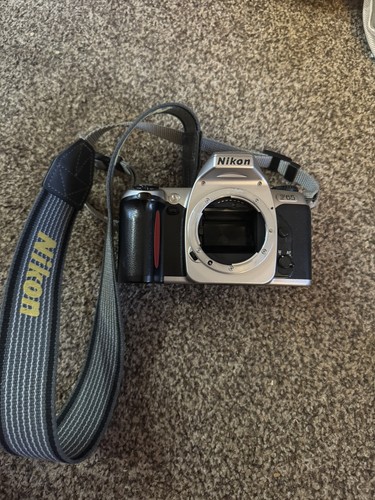 Nikon f65 35mm autofocus slr - nikon,