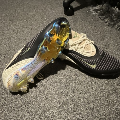 Nike phantom football boots - nike,
