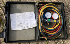 CPS Pro Set Manifold Gauge Set for Air Conditioning Refrigeration in Case