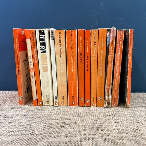 Job lot vintage penguin - job, 14