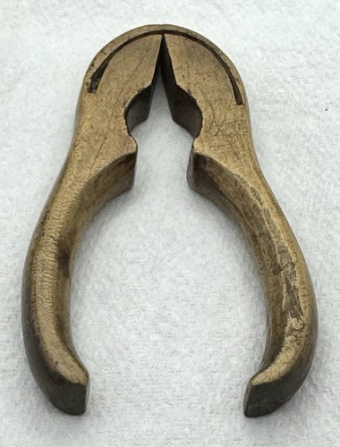 1800 treen lever style - c.,