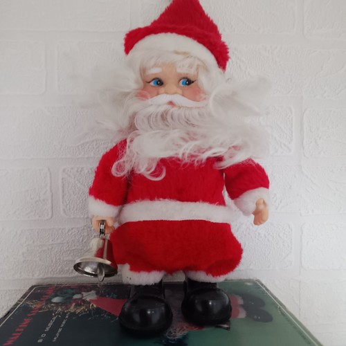 Vtg walking santa - vtg.walking, songs