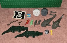 LEGO Minifigue Classic Pirates Spares Bundle Job Lot.