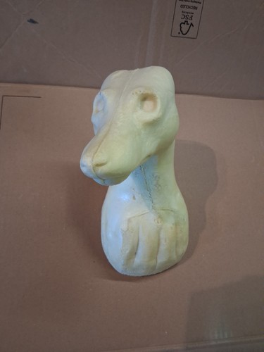 Fox shoulder form taxidermy - form,