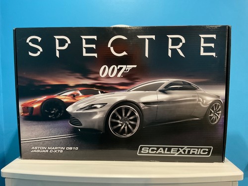 Scalextric james bond - james, 007