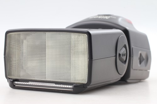 Near mint tested nikon - tested!!,