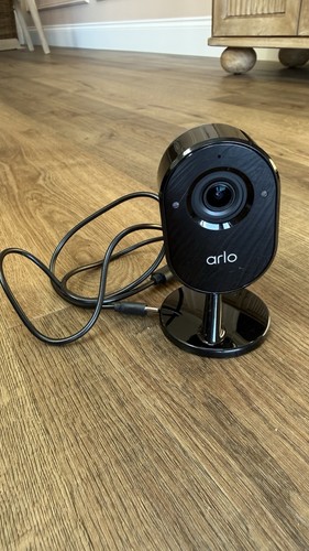 Arlo essential compact - compact, indoor