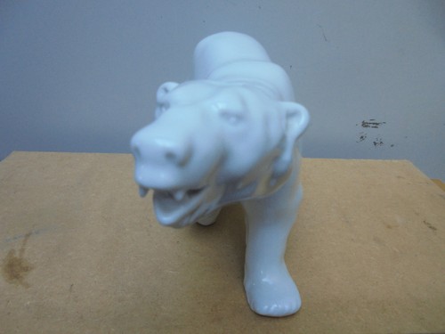 Large rare royal dux - rare,