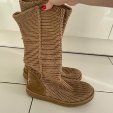 UGG Classic Cardy Tall knit