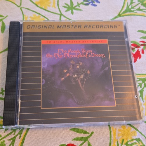 Moody blues the threshold - -,