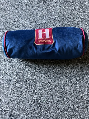 Harry potter hogwarts cushion - harry,