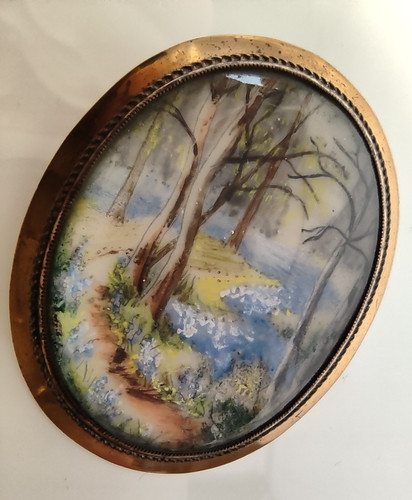 Hand painted under - , crystal