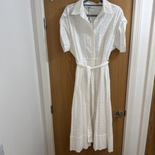 Zara Size XL White Embroidered