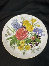 Hutschenreuther Floral Vintage Plate Made In Germany In 1987 Decor Collectable