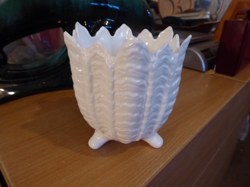 Wedgwood countryware footed - wedgwood,