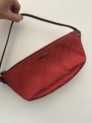 Authentic gucci red - authentic,