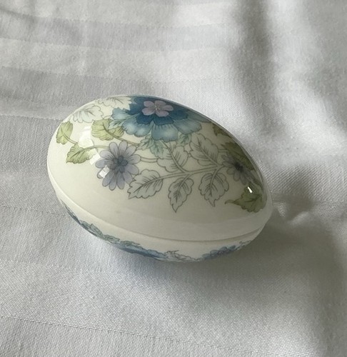 Wedgwood trinket box - wedgwood,