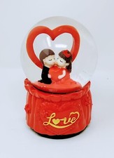 Musical Love Couple Snow Globe
