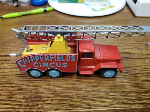 Corgi major toys chipperfields - major,