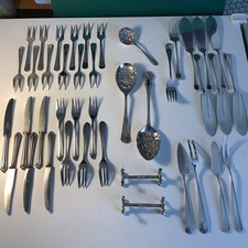Silver Plated Fruit Servers, Fish Knives & Forks, Pastry Knives & Forks, Etc…