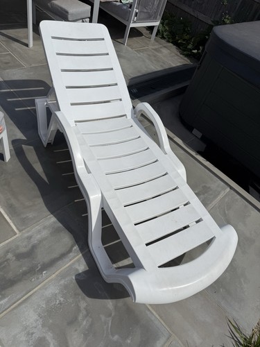 Adjustable white plastic - adjustable,