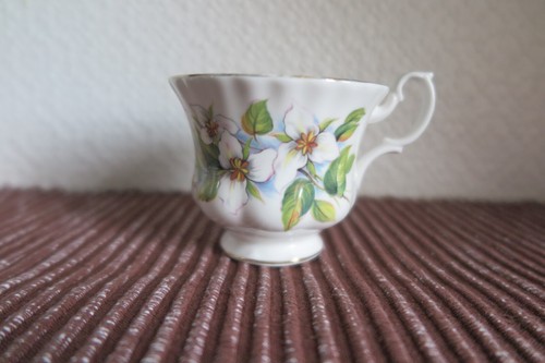 Royal albert vintage - royal,