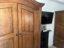 Antique Bedroom Furniture