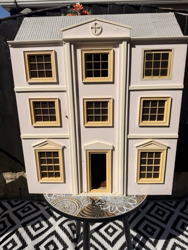 Dolls house emporium - dolls,