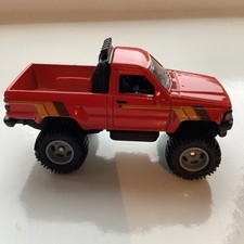 HOT WHEELS HW OFF ROAD 1987 TOYOTA PICKUP TRUCK 1/5 JBK73 loose