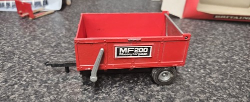 Britains scale massey - scale,