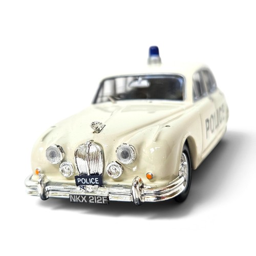 Atlas editions jaguar - atlas,