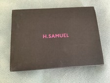 Pearl necklace . Sterling