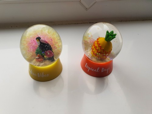 Snow globe - snow,