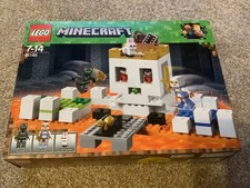 Lego Minecraft 21145 The Skull Arena