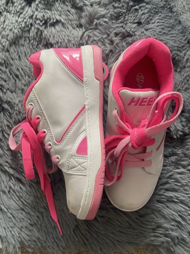 Heelys size girls trainers - 3,
