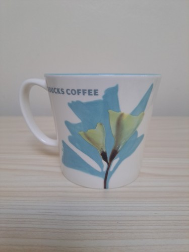 Starbucks 2005 hand painted - 2005, hand-painted