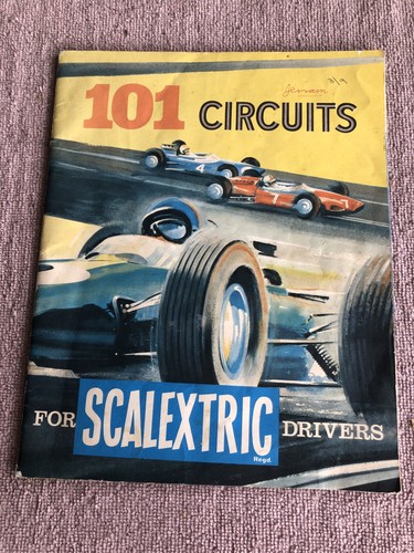 Scalextric 101 circuits first - scalextric, (first