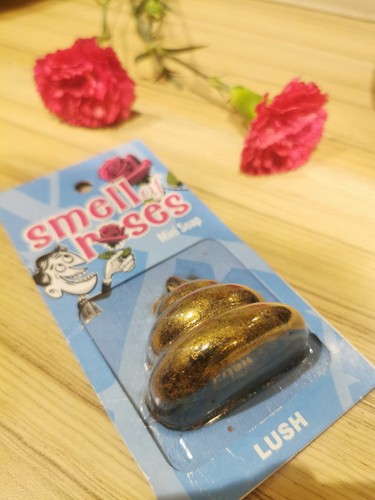 Lush smell of - 🌹smell, roses