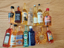 10 quality bottles of drink for pub bar miniature 1:12th scale dolls house UH59