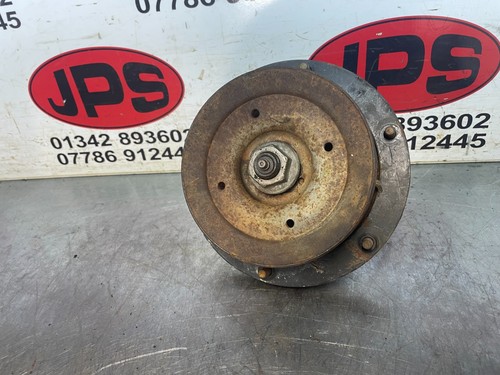 Mower deck hub pulley assy - /,