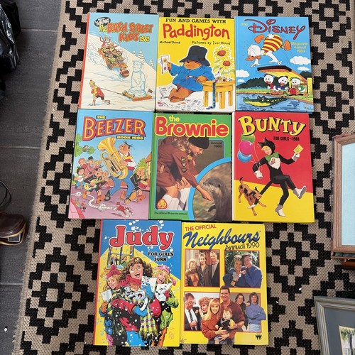 Job lot vintage beano - of,
