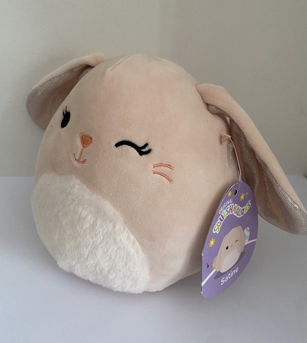 Squishmallow satine winking - squishmallow,
