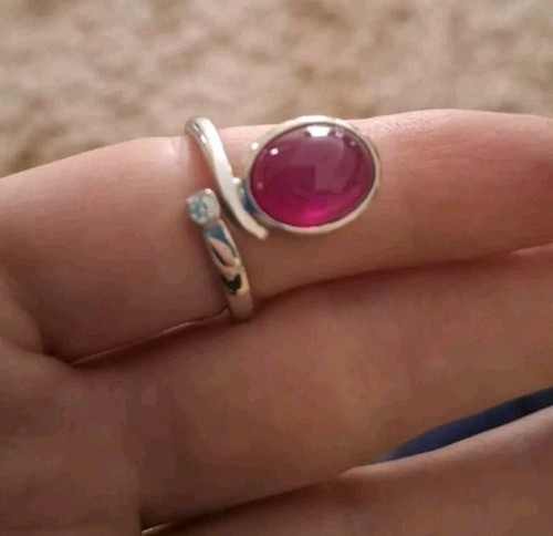 18ct gold ruby diamond - gold,