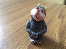 Molenniums "I'M MOLE'NLY