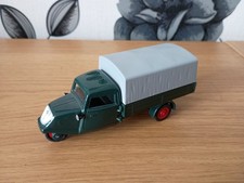 3 wheeled lorry DIE-CAST MODEL un boxed