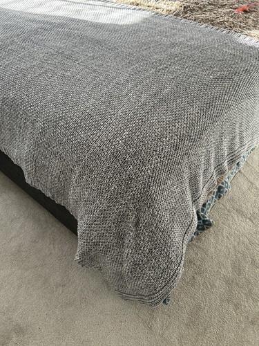 Large grey chunky knit throw - knit, /