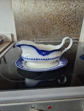 Alfred Meakin Ltd England Flow Blue Raleigh Pattern Semi Porcelain Gravy Boat