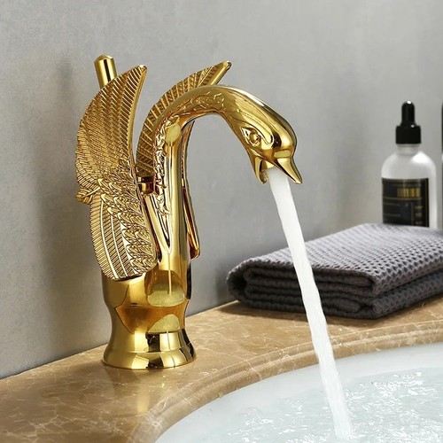 Golden basin faucet deck - golden,