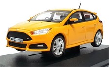 Vanguards 1/43 Scale VA15302 -