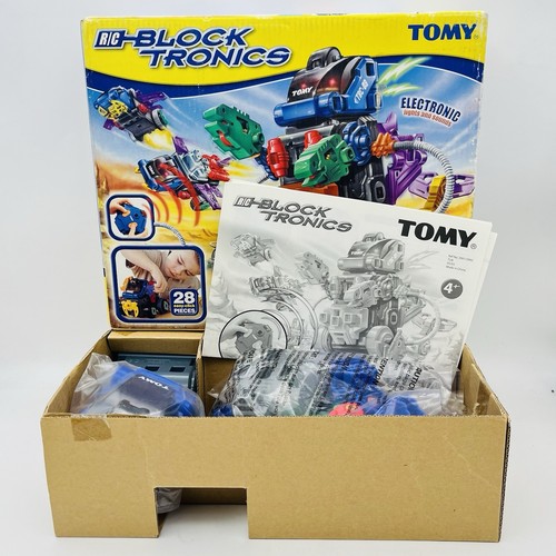 Tomy block tronics - •,